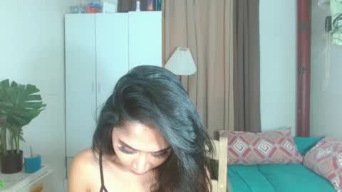 Snapshot of angela_mccollins chatting on January 2025 01:16:01 AM angela online show from January 2025 01:16:01 AM