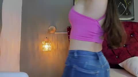 Snapshot of angela_nix chatting on May 2026 04:04:01 PM angela_nix online show from May 2026 04:04:01 PM