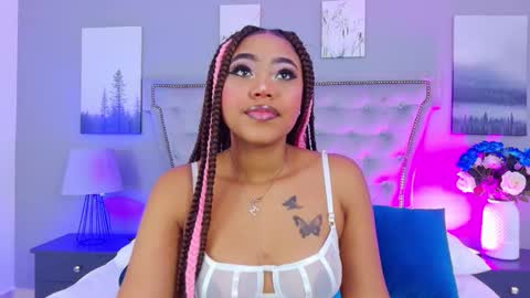 Angela Roberts online show from December 2025 04:43:02 AM