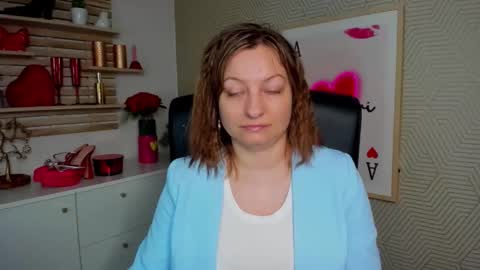 Angela online show from April 2026 05:32:01 AM