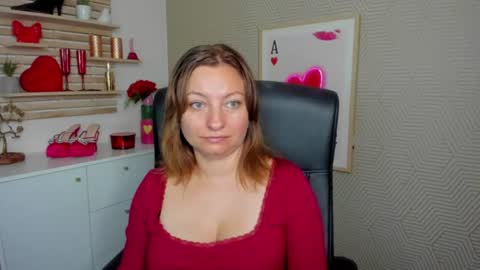 Snapshot of angela_samt chatting on July 2026 05:32:01 AM Angela online show from July 2026 05:32:01 AM