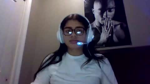 angelabvalle online show from February 2026 10:48:02 PM