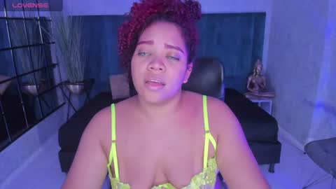 Snapshot of angelacoffee chatting on July 2026 10:21:02 AM Angela online show from July 2026 10:21:02 AM