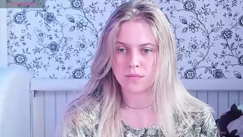 Snapshot of angelanty chatting on June 2026 01:28:02 PM Darsi Anty online show from June 2026 01:28:02 PM