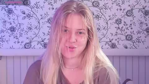 Snapshot of angelanty chatting on July 2026 01:29:02 PM Darsi Anty online show from July 2026 01:29:02 PM