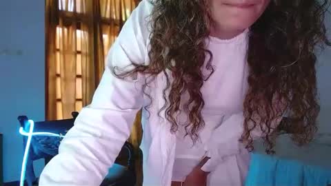 Angelbel1e online show from February 2025 05:04:02 AM