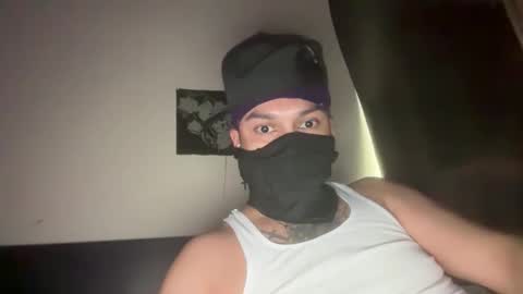 Snapshot of angelblancooo chatting on December 2025 11:42:02 PM angelblancooo online show from December 2025 11:42:02 PM