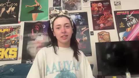 venellope888 online show from October 2025 12:41:02 AM