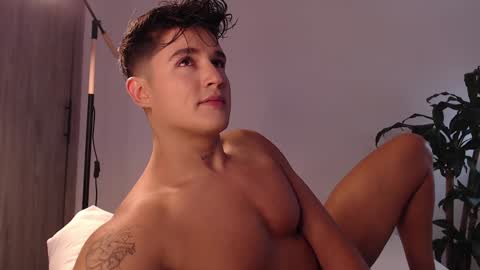 Snapshot of angelcossio chatting on January 2025 07:35:01 PM Angel online show from January 2025 07:35:01 PM