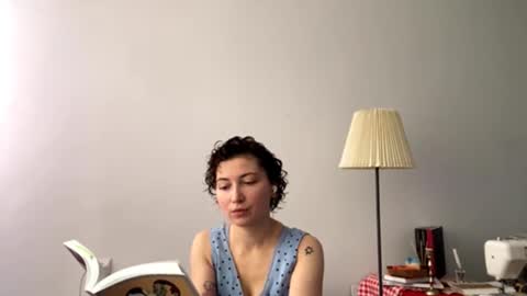 Snapshot of angelestieu chatting on October 2025 07:41:01 AM Elisa online show from October 2025 07:41:01 AM