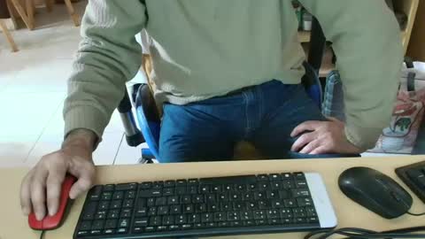 Snapshot of angelgarcia269 chatting on June 2026 01:50:01 PM angelgarcia269 online show from June 2026 01:50:01 PM
