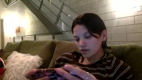 angelia01m online show from January 2026 01:00:02 AM