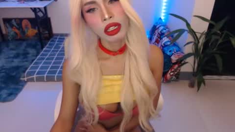 Snapshot of angelic_face_808 chatting on May 2026 11:32:02 PM DIVINE ANGEL online show from May 2026 11:32:02 PM