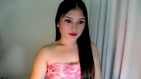 Angie online show from February 2025 09:30:01 PM