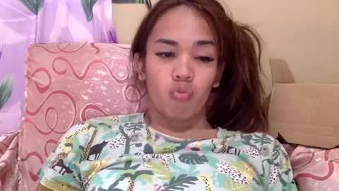 Snapshot of angelic_slutxx chatting on December 2024 01:57:02 AM Yhanna online show from December 2024 01:57:02 AM