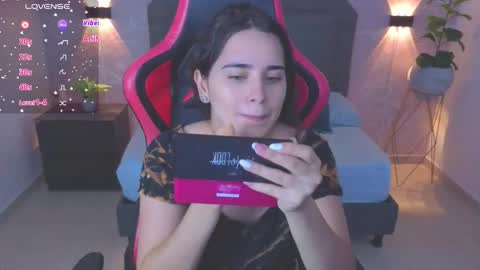 A N G E L I C A online show from September 2025 12:05:02 PM