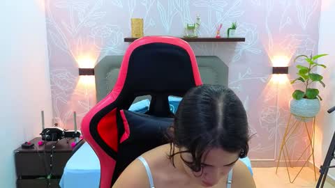 A N G E L I C A online show from September 2025 12:05:01 PM