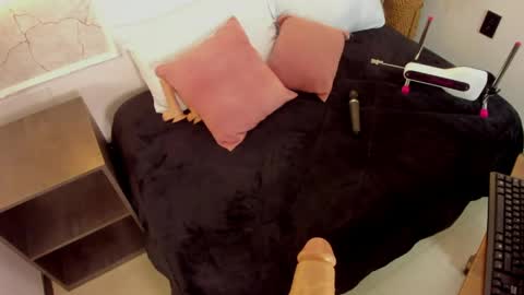 A N G E L I C A online show from April 2026 02:45:02 PM