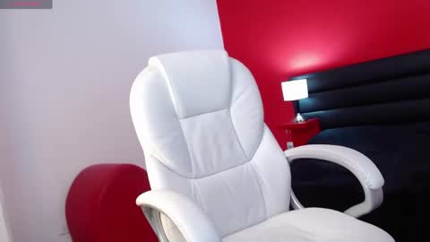 Snapshot of angelica_xbloom chatting on May 2026 08:16:02 PM Angelica online show from May 2026 08:16:02 PM