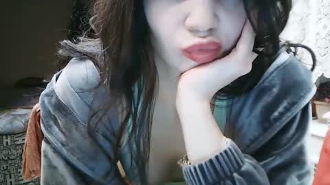 Snapshot of angelicalune chatting on January 2026 05:07:02 PM Angie online show from January 2026 05:07:02 PM