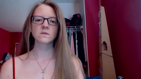 AngelicAngel online show from October 2025 04:37:01 PM