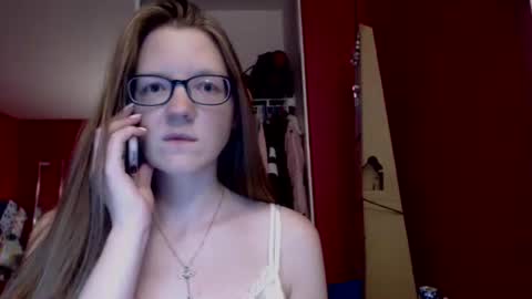 AngelicAngel online show from November 2025 06:01:01 AM