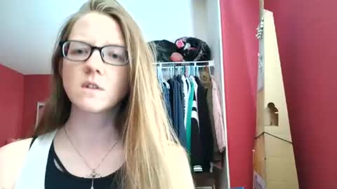 AngelicAngel online show from June 2026 09:37:02 PM