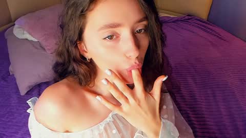 Snapshot of angelicapretybb chatting on December 2024 01:45:01 PM Angelica online show from December 2024 01:45:01 PM