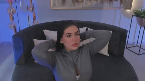  Angelica Vega  online show from October 2025 07:12:02 PM