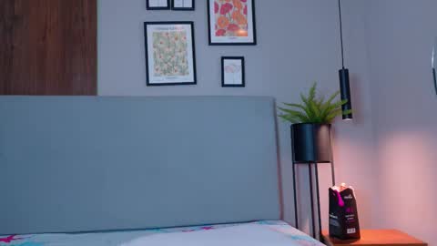 Snapshot of angeliinhell chatting on February 2026 11:28:02 AM Angel iin hell online show from February 2026 11:28:02 AM