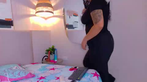 Snapshot of angeliinhell chatting on February 2026 11:22:01 AM Angel iin hell online show from February 2026 11:22:01 AM