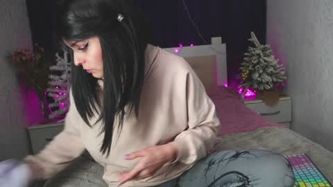 Angelika Rouge online show from January 2025 03:55:02 PM