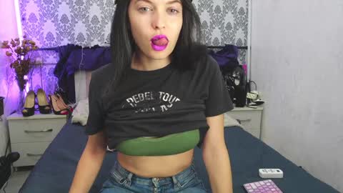 Angelika Rouge online show from September 2025 03:56:02 PM