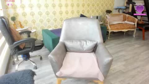 angelina_class_7 online show from October 2025 02:43:02 PM