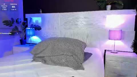 angelina_hilton online show from June 2026 11:48:02 AM