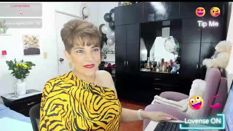 Angelina online show from January 2026 10:01:01 PM