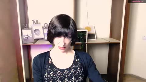 Angelina online show from November 2025 07:41:02 AM