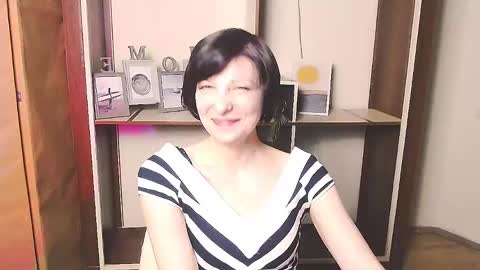 Snapshot of angelinalov_ chatting on April 2026 12:29:02 PM Angelina online show from April 2026 12:29:02 PM
