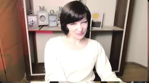 Snapshot of angelinalov_ chatting on May 2026 08:09:02 AM Angelina online show from May 2026 08:09:02 AM