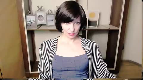 Snapshot of angelinalov_ chatting on May 2026 07:38:02 AM Angelina online show from May 2026 07:38:02 AM