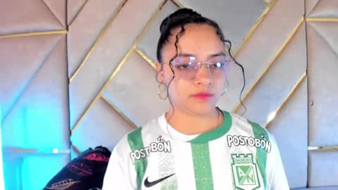 Snapshot of angelitafrodita chatting on April 2026 09:24:02 AM A F R O D I T A online show from April 2026 09:24:02 AM
