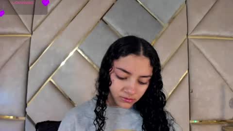 Snapshot of angelitafrodita chatting on April 2026 09:21:02 AM A F R O D I T A online show from April 2026 09:21:02 AM