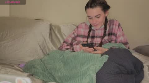 Snapshot of angelknight22 chatting on April 2026 02:36:01 PM angelknight22 online show from April 2026 02:36:01 PM
