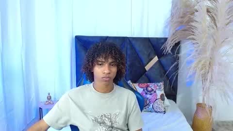 Angel online show from January 2026 08:43:01 PM