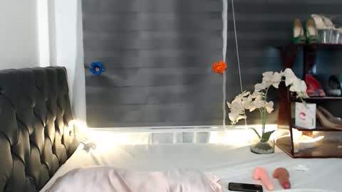 angella_dior online show from January 2026 01:59:01 PM