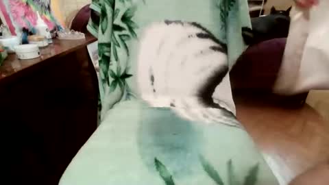 angelleah online show from November 2025 07:34:02 PM