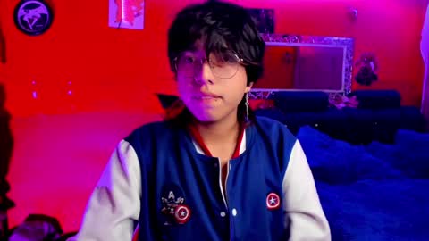 Snapshot of angellonfire chatting on January 2025 01:45:01 AM Angel  online show from January 2025 01:45:01 AM