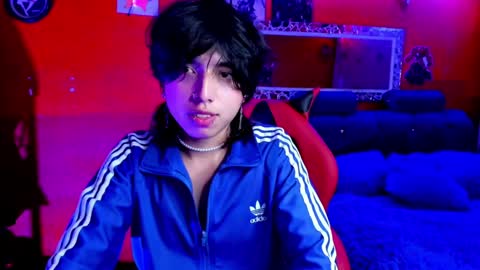 Snapshot of angellonfire chatting on January 2025 05:14:02 AM Angel  online show from January 2025 05:14:02 AM