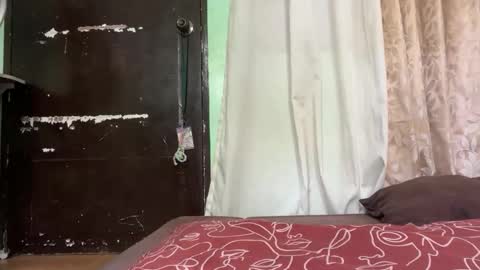 Snapshot of angellovesu14 chatting on April 2026 03:26:01 AM angellovesu14 online show from April 2026 03:26:01 AM