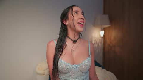 Snapshot of angells_smith chatting on February 2026 12:16:02 AM online show from February 2026 12:16:02 AM